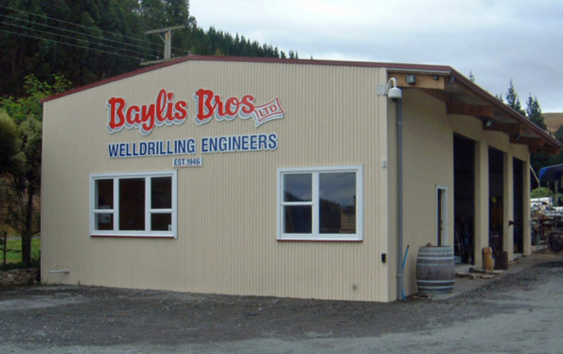 Baylis-Brothers-New-Workshop-2005